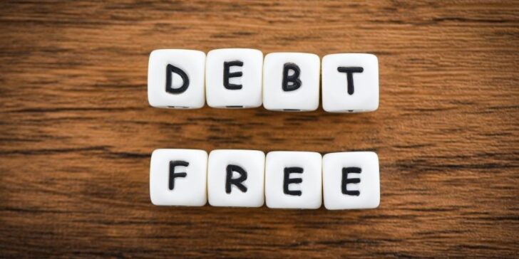 7 Key Traits That Make People Debt-Free