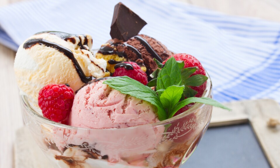 Fresh Icecream in bowl